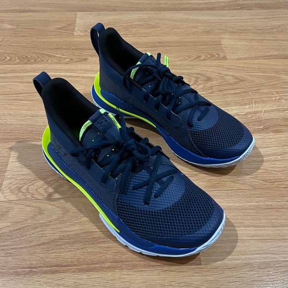 eastbay under armour basketball shoes